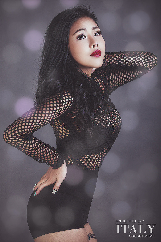 男人桶进美女屁股黄
